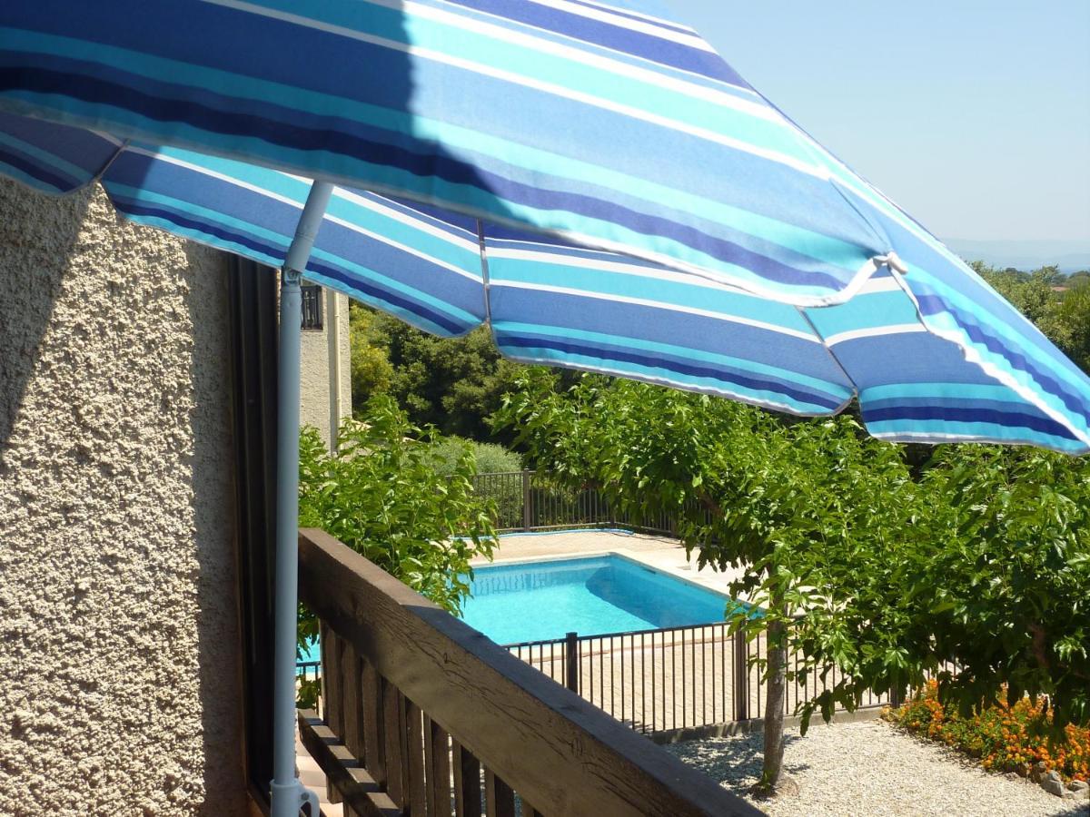 Grand Studio Avec Piscine Presqu'Ile De Giens อิแยร์ ภายนอก รูปภาพ