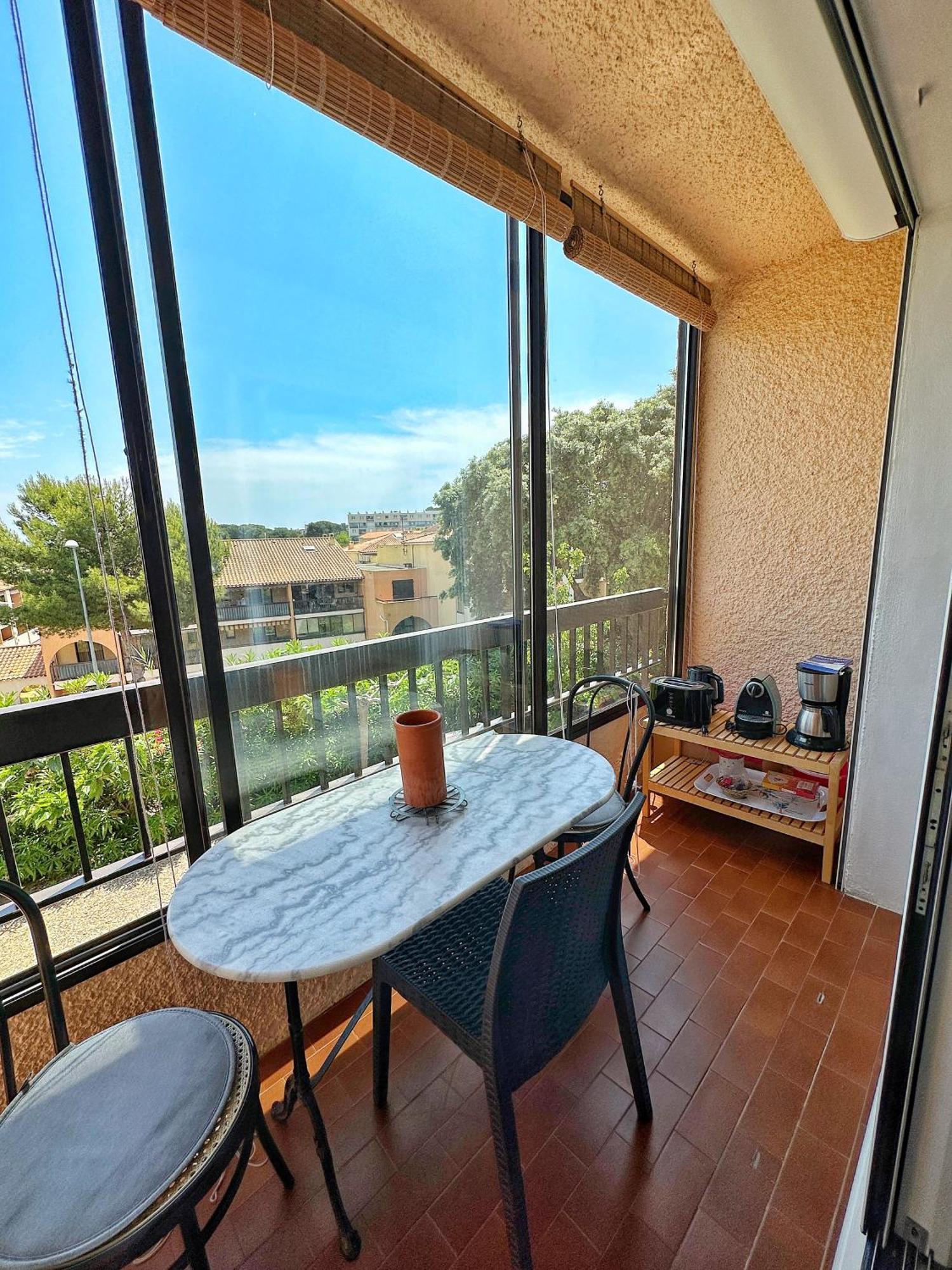 Grand Studio Avec Piscine Presqu'Ile De Giens อิแยร์ ภายนอก รูปภาพ